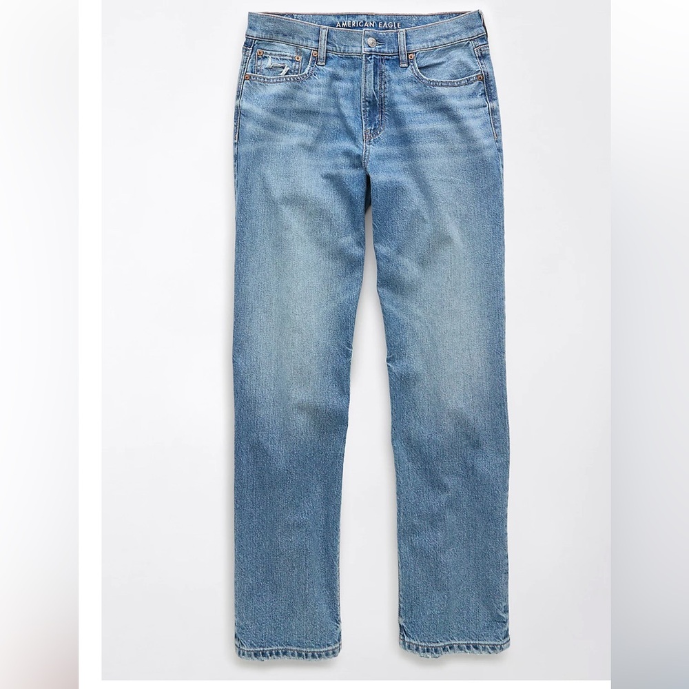 American Eagle Outfitters AE Strigid Low-Rise Ex-Boyfriend Jean - Picture 2 of 3